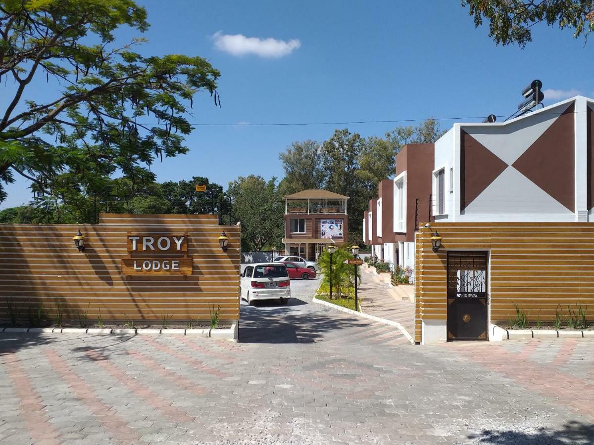 Troy Lodge Lusaka Kültér fotó